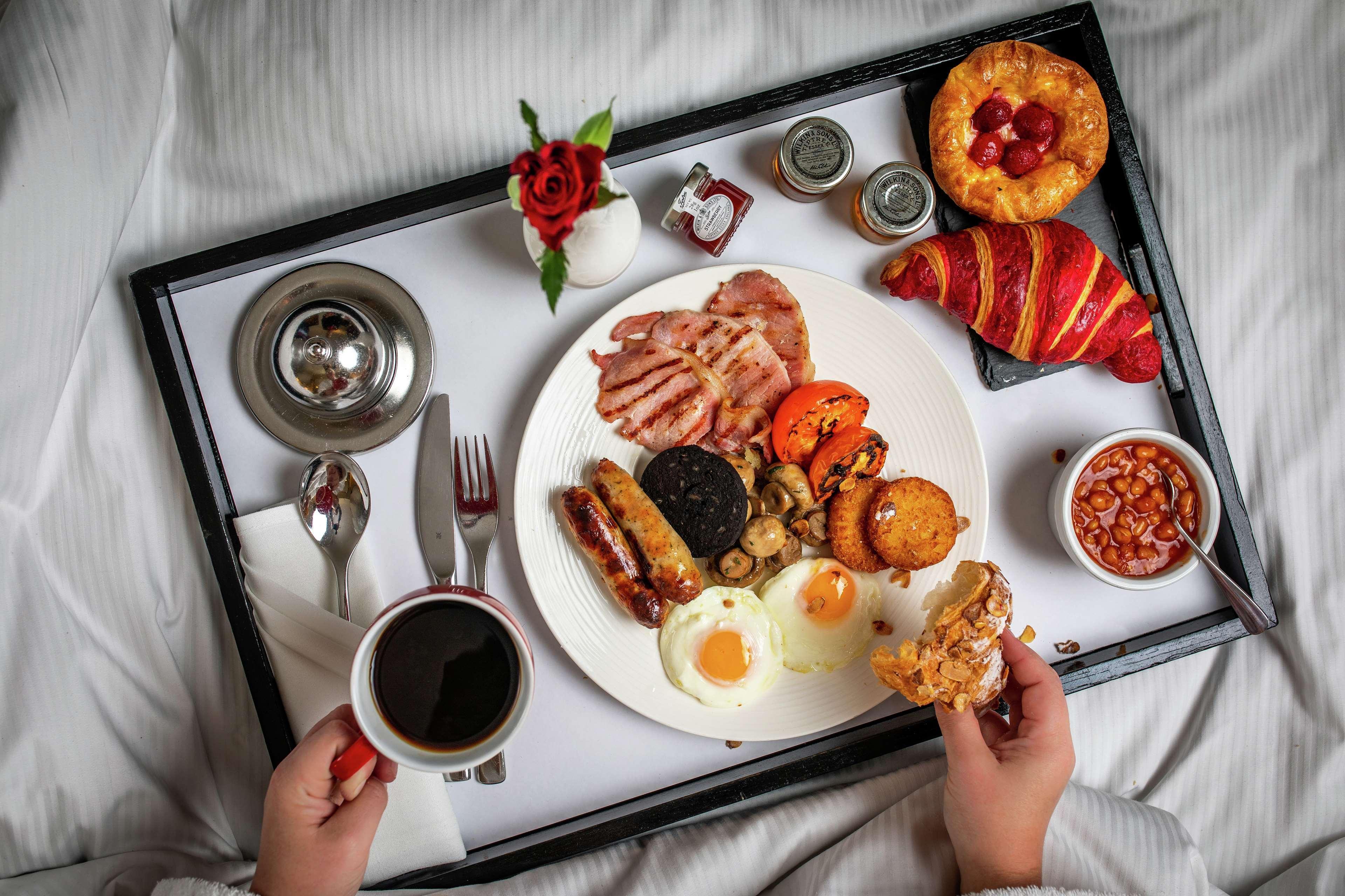 Hilton London Heathrow Airport Terminal 5 Hotel