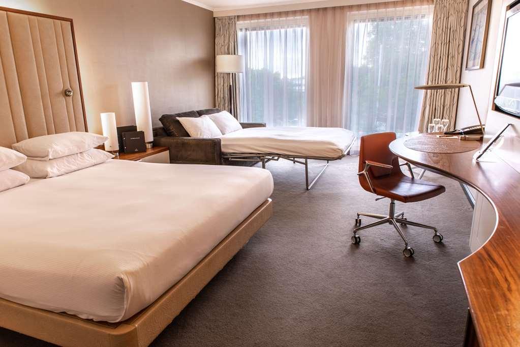 Hilton London Heathrow Airport Terminal 5 Hillingdon