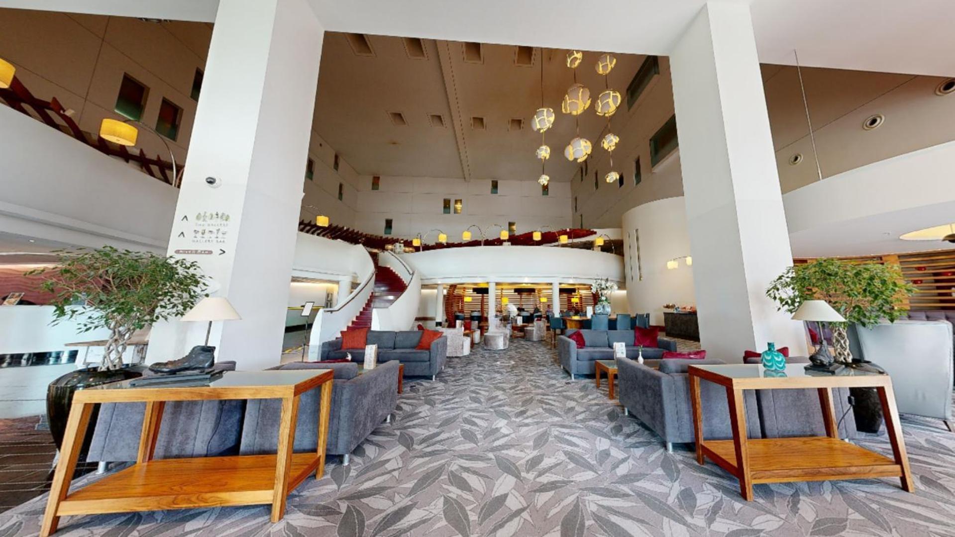Hilton London Heathrow Airport Terminal 5 Hotel Hillingdon